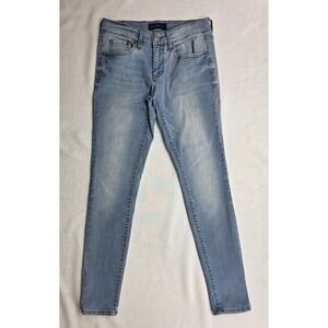 Aeropostale Women's Skinny Fit Light Blue Jean Jeggings. Size 4
